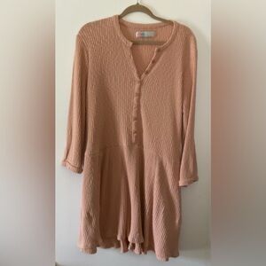 Free People Beach Small Long Sleeve Peach Oversized Ribbed
Dress with Pockets!